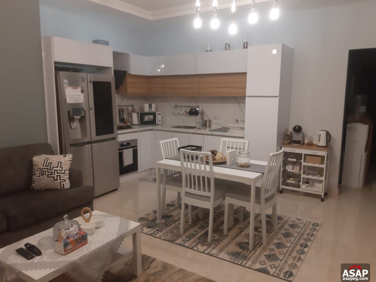 Apartment for Rent in Regent's Park Compound Apartment for Rent in Regent's Park Compound