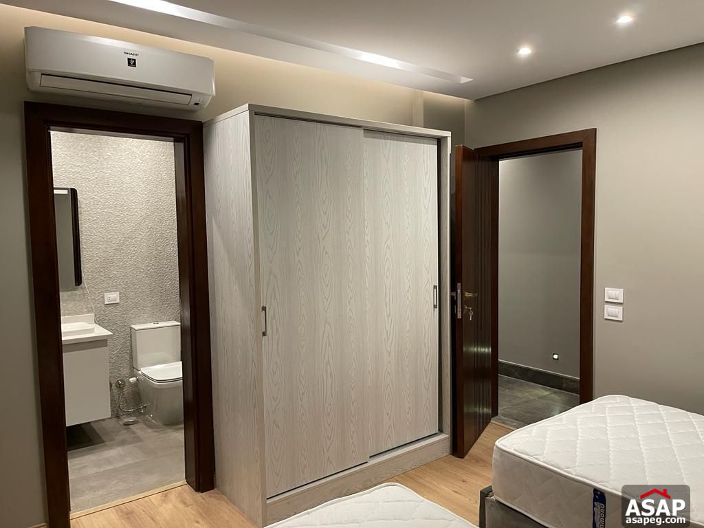 Furnished Apartment for Rent in Eastown Furnished Apartment for Rent in Eastown