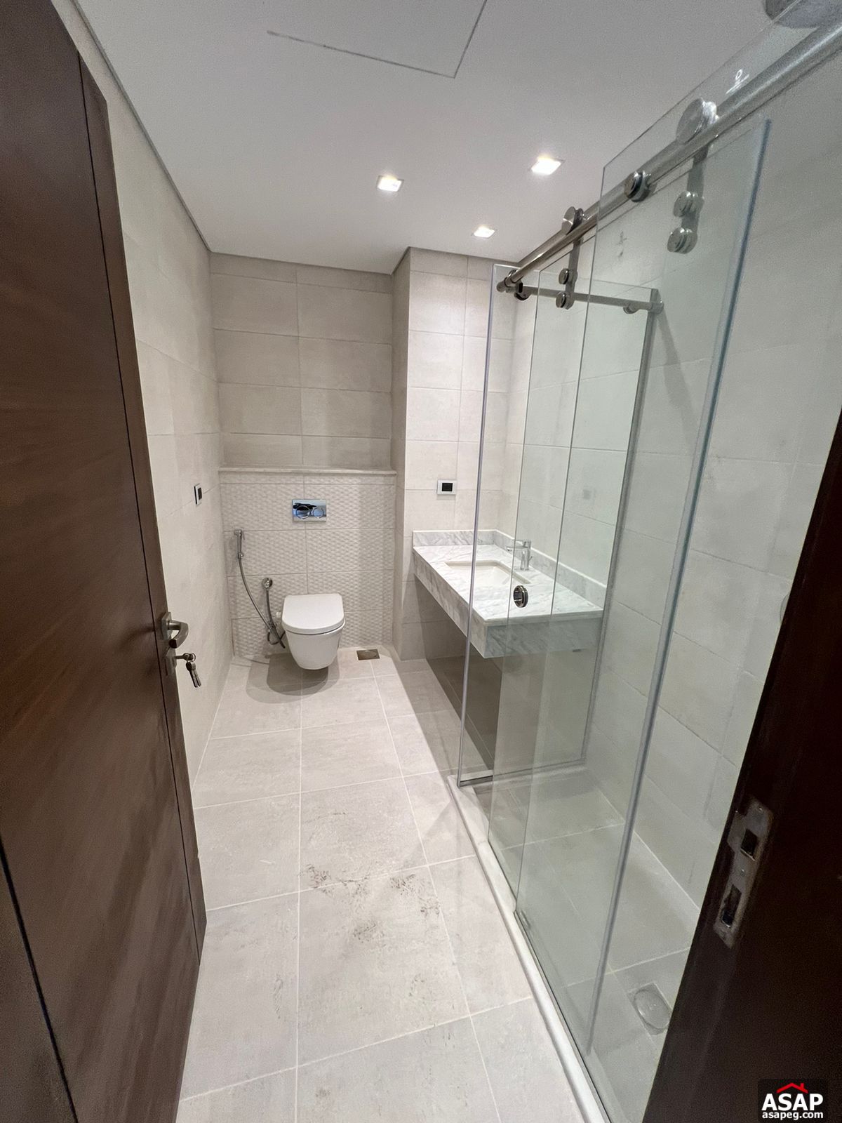 Semi Furnished Apartment for Rent in Silver Palm