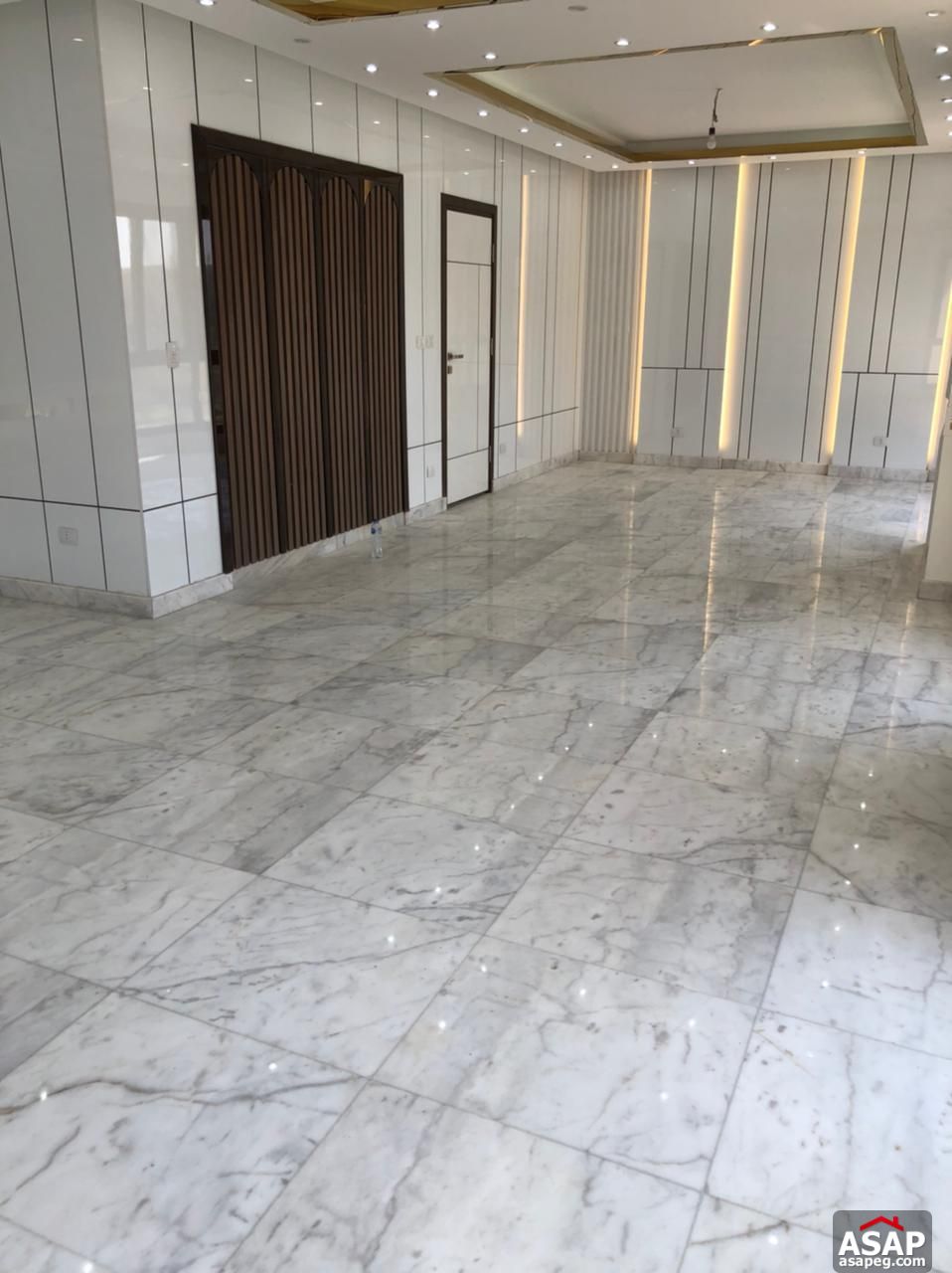 Triplex for Rent in Eastown Sodic Triplex for Rent in Eastown Sodic