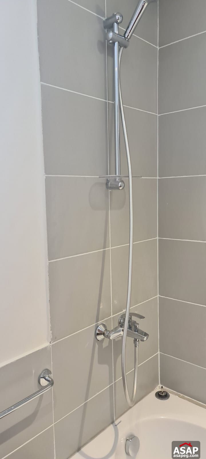 Apartment with Pool View for Rent in Mivida