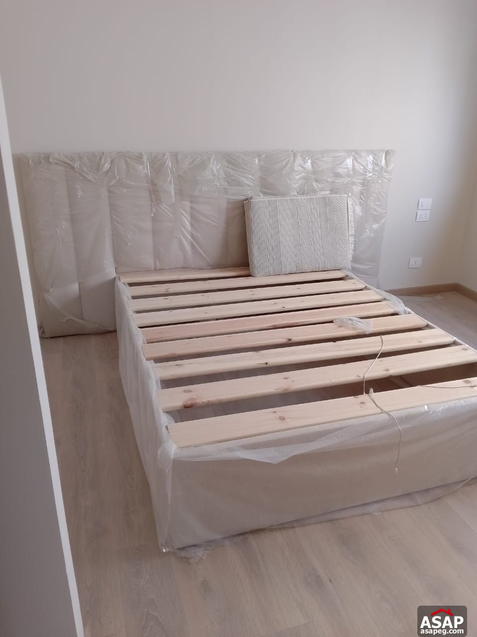 Furnished Apartment for Sale in Lake View Residence Furnished Apartment for Sale in Lake View Residence