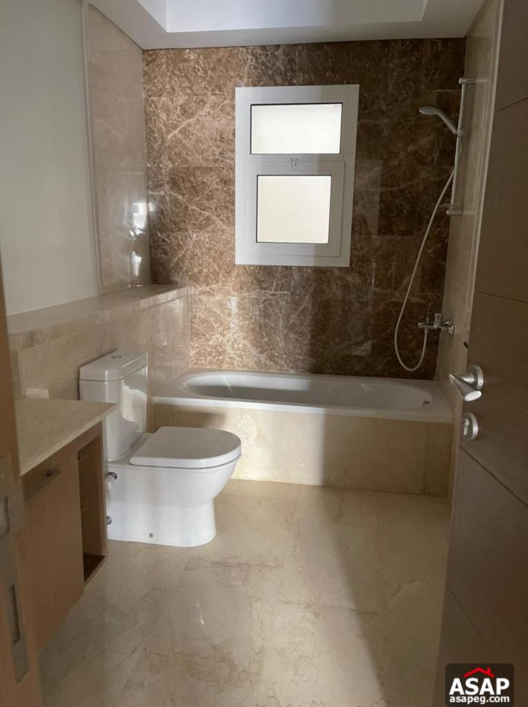 Apartment in Mivida for Sale