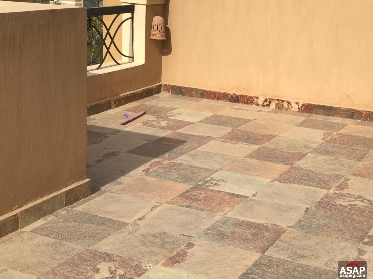 Town House for Rent in Dyar Arco Town House for Rent in Dyar Arco