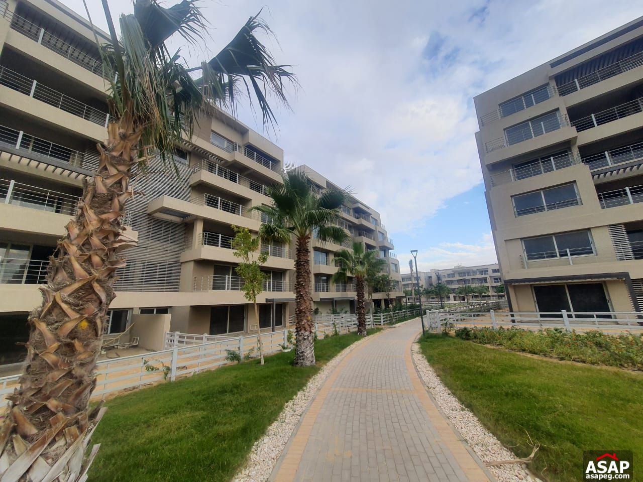 Apartment for Sale in Capital Gardens Palm Hills Apartment for Sale in Capital Gardens Palm Hills