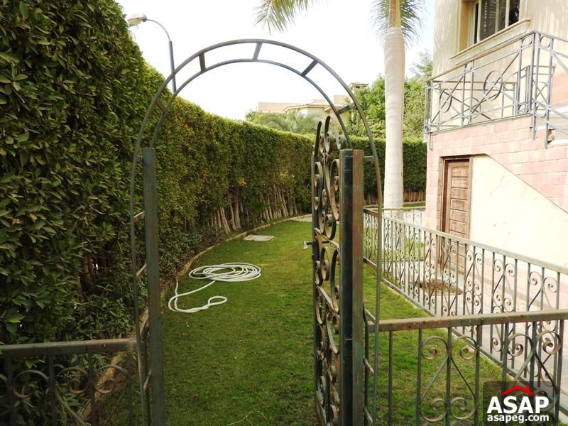 Apartment with Private Garden in Katameya Heights