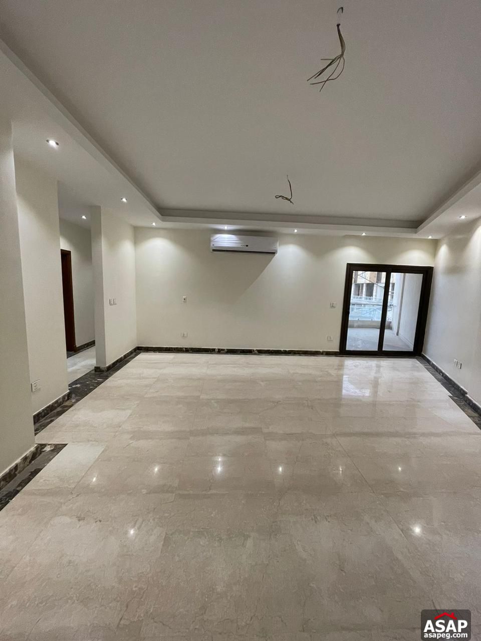 Finished Apartment for Sale in Les Rois Finished Apartment for Sale in Les Rois