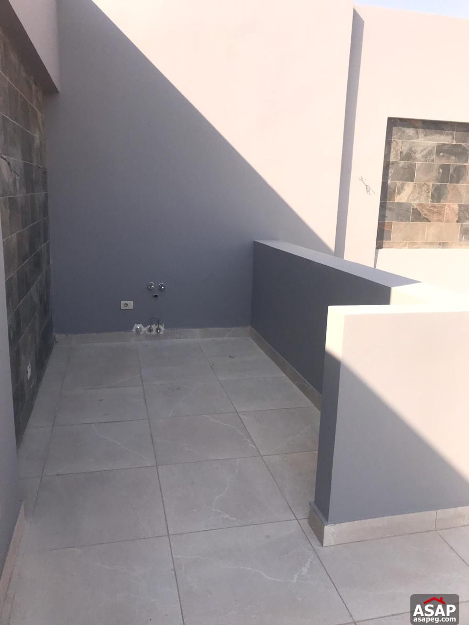 Penthouse with Lake View for Rent in EL Patio - New Cairo