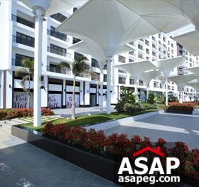 Cafe on Lake view in Porto New Cairo 90 Street