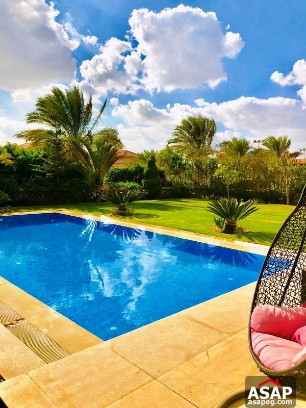 Luxury Villa for Rent in Swan Lake Luxury Villa for Rent in Swan Lake