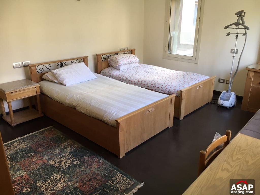 Studio for Rent in the Village Palm Hills