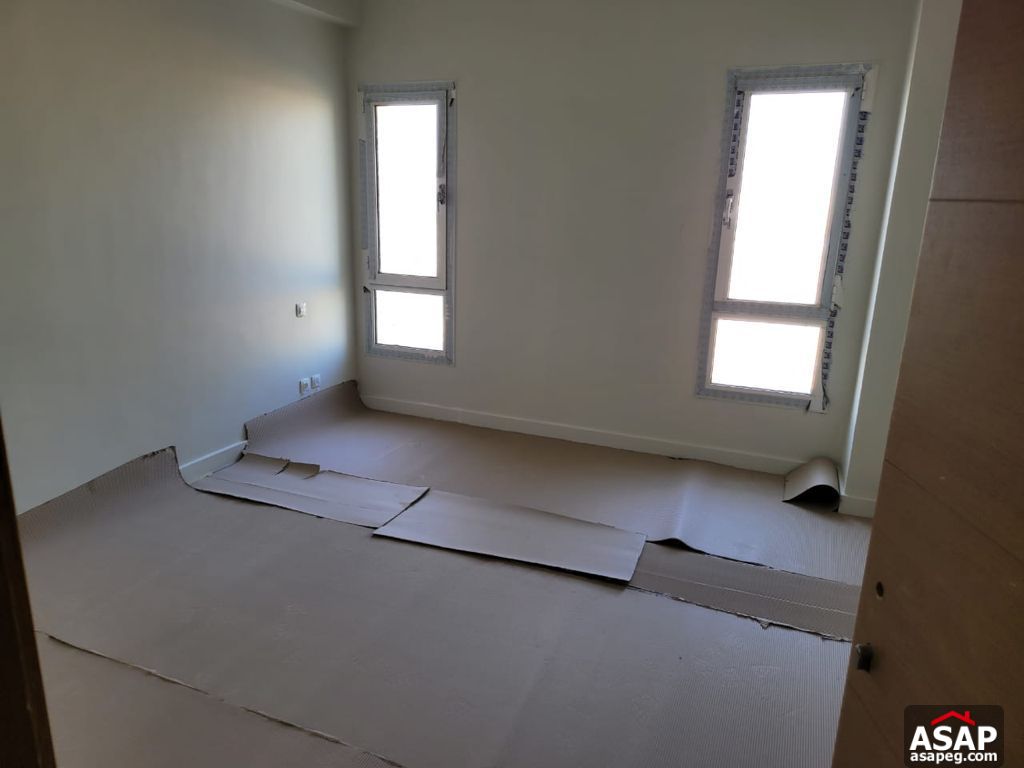 Fully Finished Apartment for Sale in Mivida Compound Fully Finished Apartment for Sale in Mivida Compound