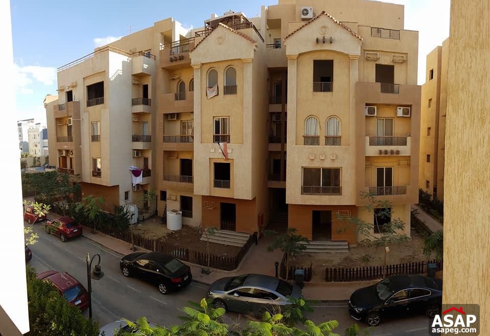 Flat for sale in Highland Park Better Home