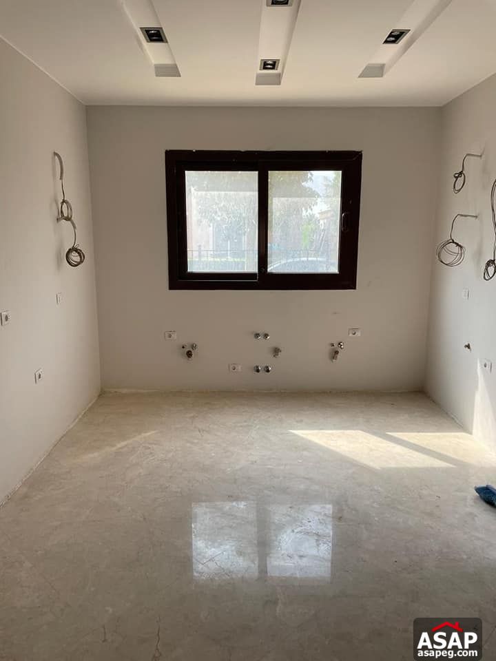 Villa for Rent in Mivida Emaar