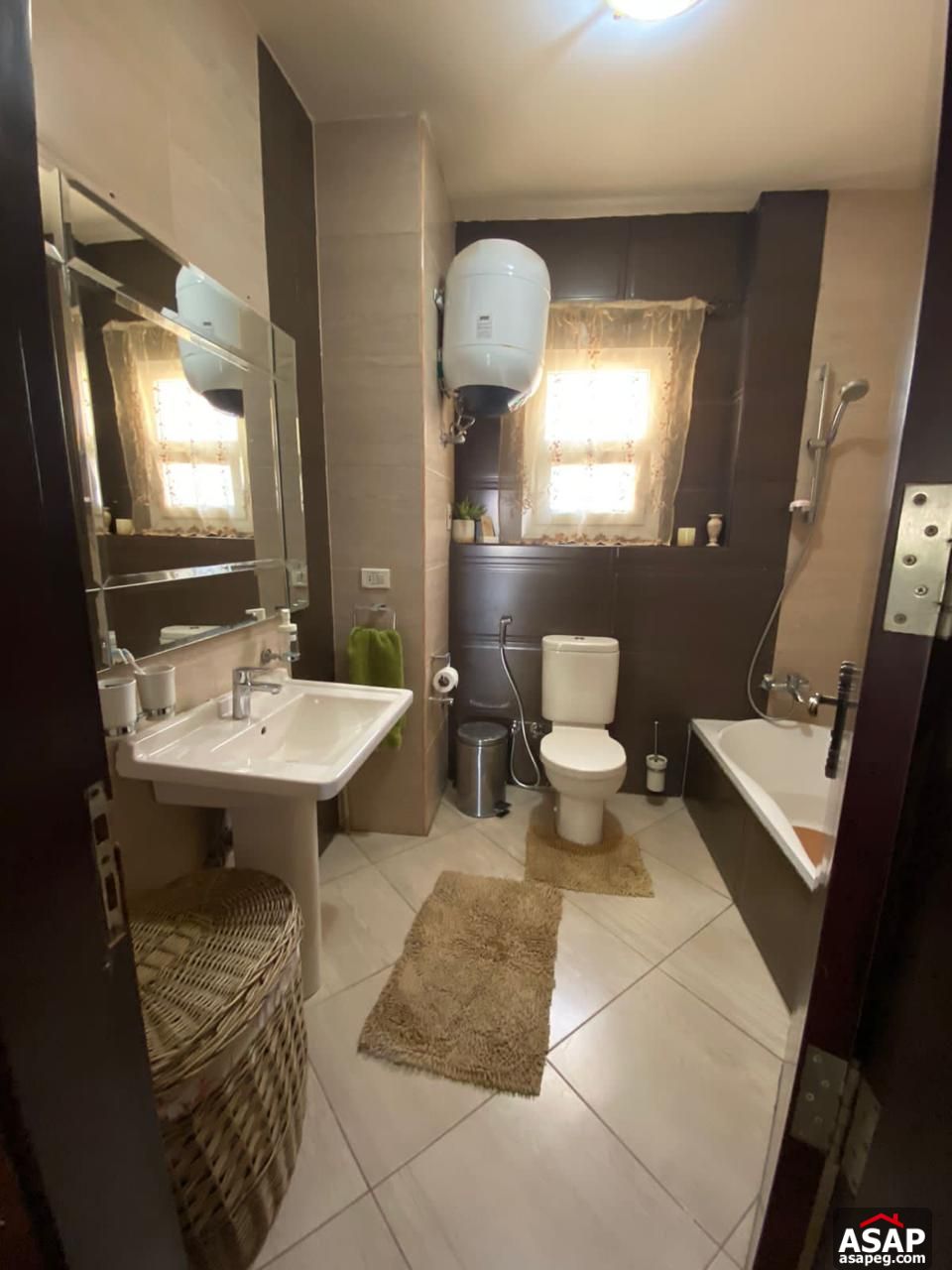 Ground Floor for Rent in Katameya Plaza