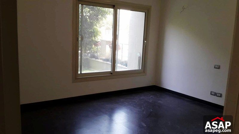 Studio with Garden for Rent in the Village Studio with Garden for Rent in the Village