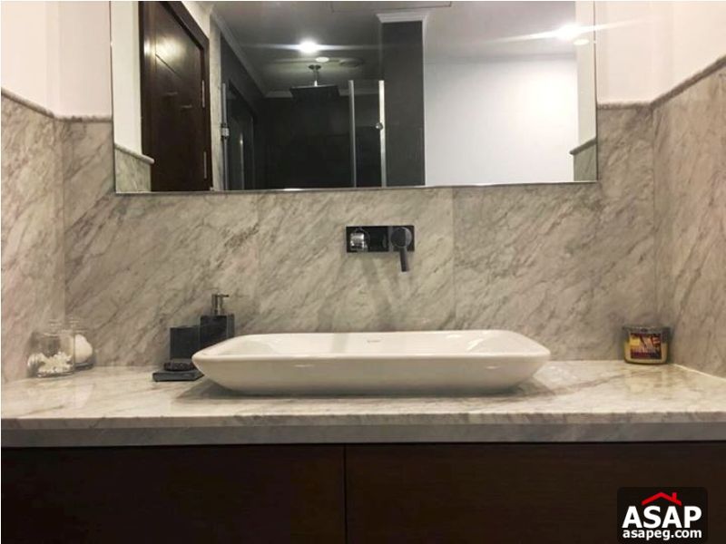 Ultra Modern Duplex for Rent in Beverly Hills Ultra Modern Duplex for Rent in Beverly Hills