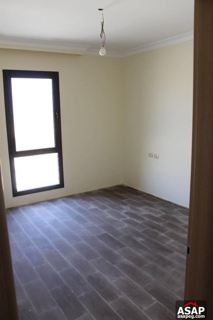 Triplex for Rent in Eastown Sodic Triplex for Rent in Eastown Sodic