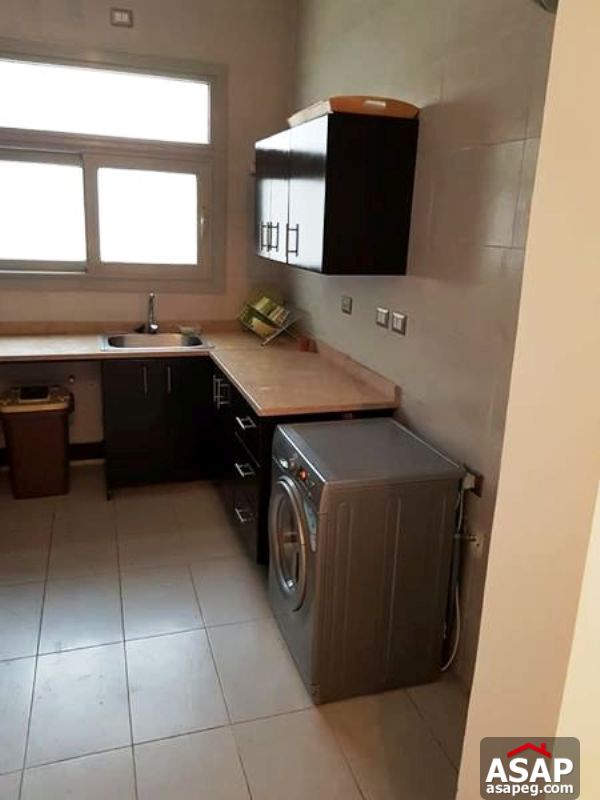 Studio with Garden for Rent in Village Gate Studio with Garden for Rent in Village Gate