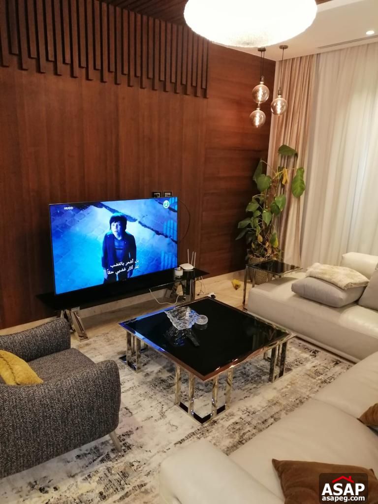 Apartment with Private Garden in the WaterWay for Rent