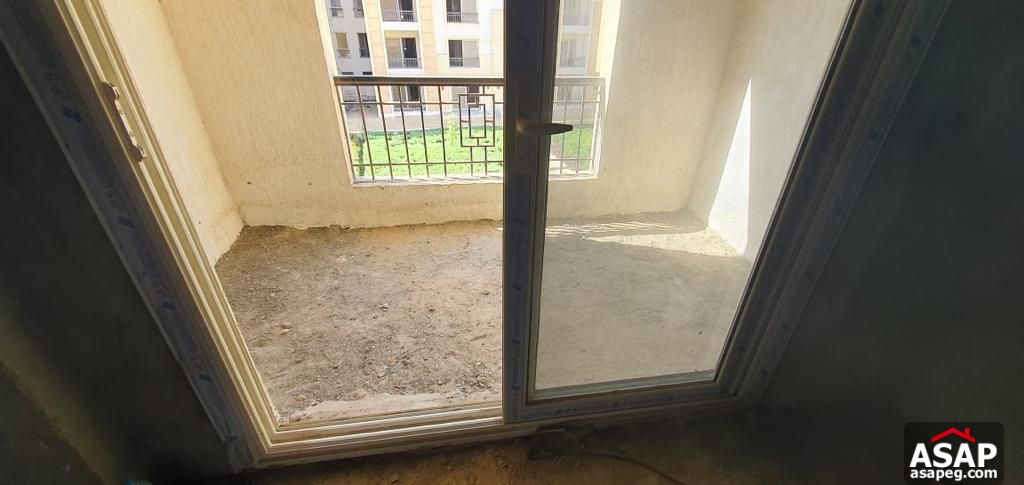 Apartment for Sale in Stone Residence Compound Apartment for Sale in Stone Residence Compound