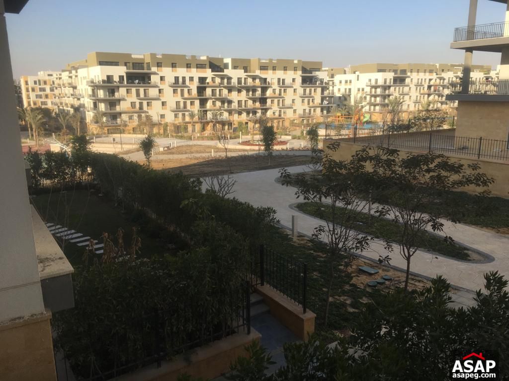 Apartment with Garden View in Eastown