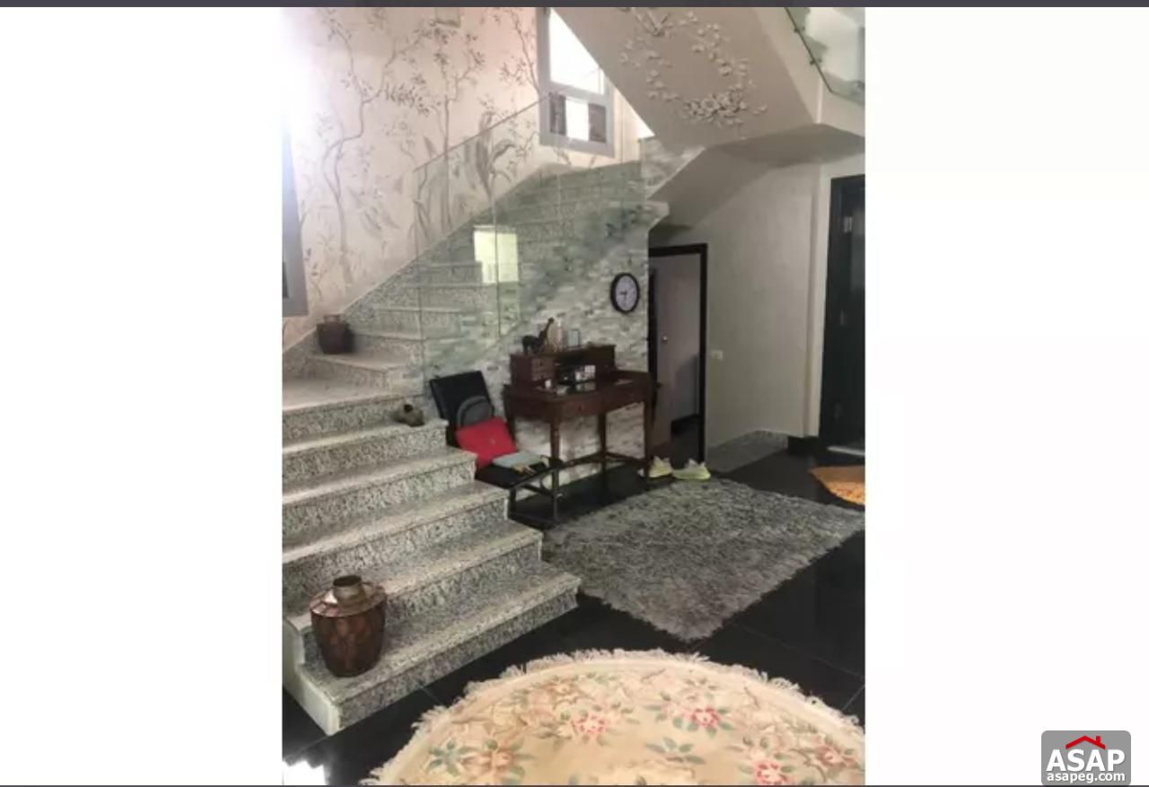 Stand Alone for Sale in VGK Stand Alone for Sale in VGK