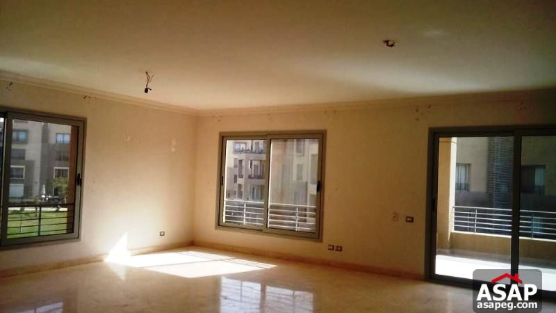 Apartment for Rent in Palm Parks - Sheikh Zayed