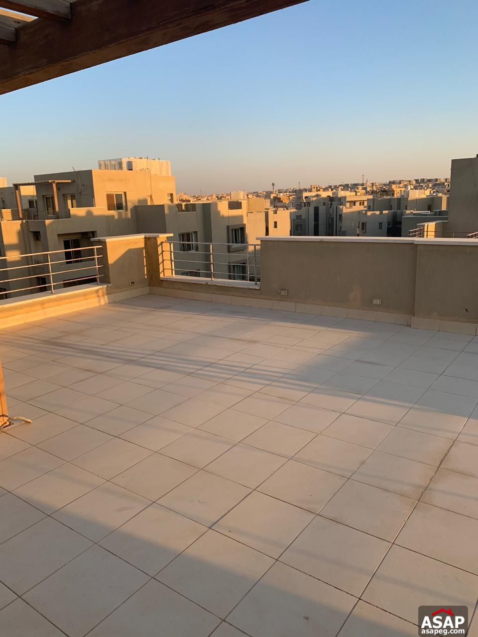 Penthouse for Sale in The Village Compound Penthouse for Sale in The Village Compound