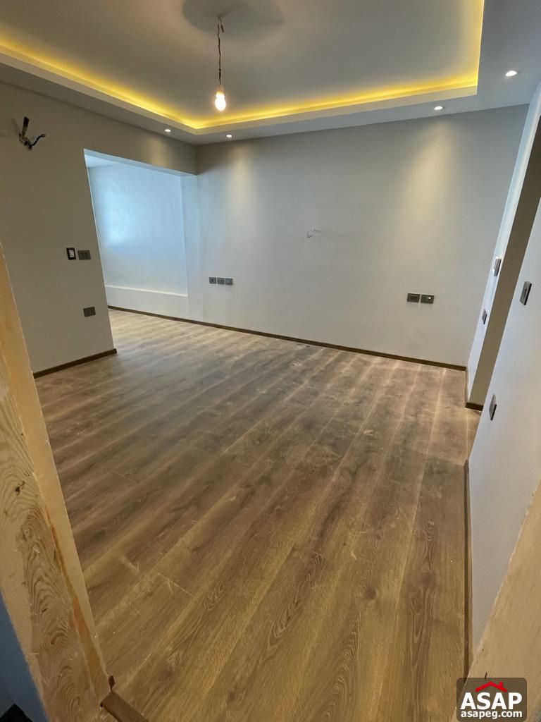 Finished Apartment for Sale in Hyde Park Finished Apartment for Sale in Hyde Park