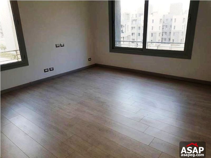 Studio for Rent in Village Gate Studio for Rent in Village Gate