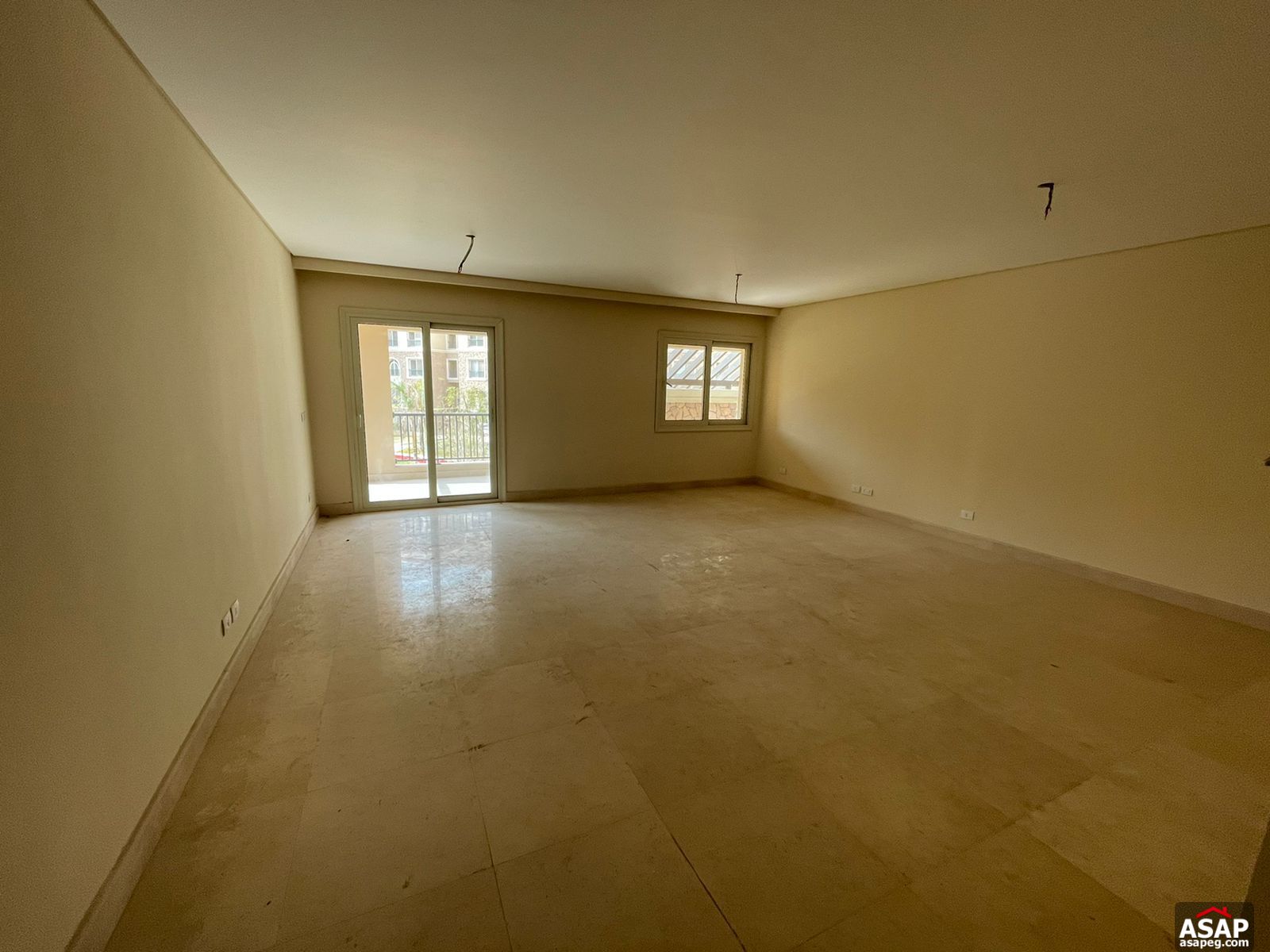 Ground Floor for Sale in 90 Avenue Ground Floor for Sale in 90 Avenue