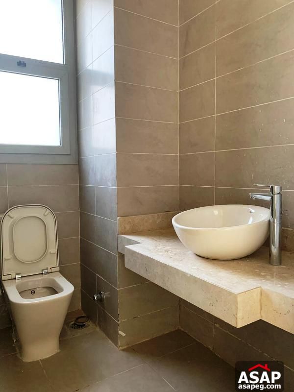 Studio for Sale in Village Gate Palm Hills Studio for Sale in Village Gate Palm Hills