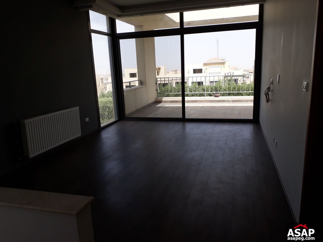 Twin House with Garden for Rent in Allegria Twin House with Garden for Rent in Allegria