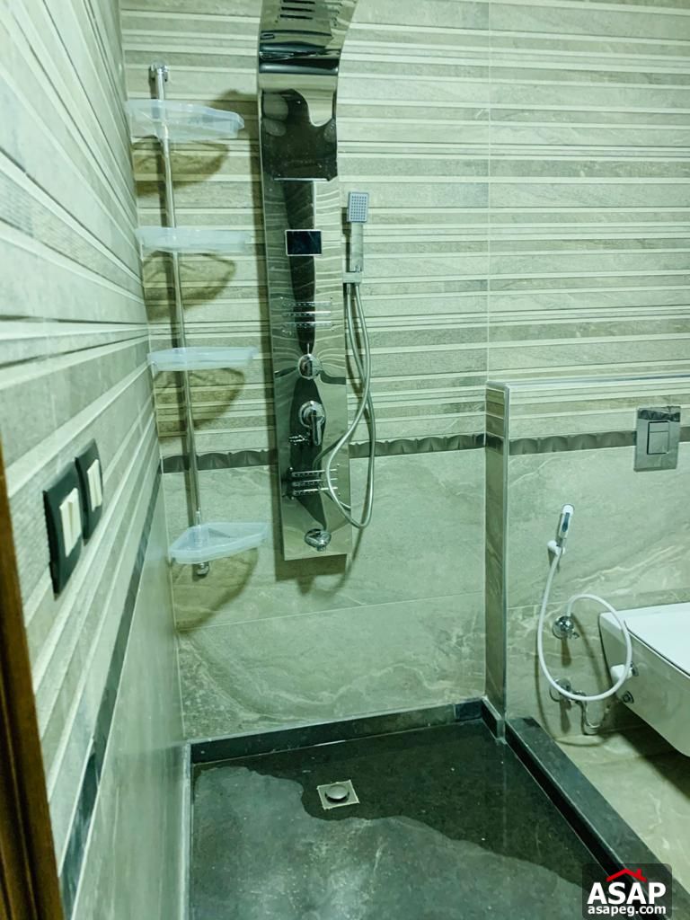 Ground Floor for Rent in Eastown