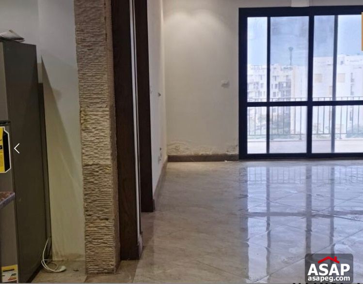 Semi Furnished Apartment in Eastown