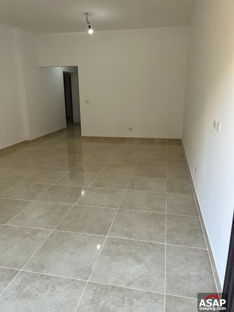 Ground Floor for Rent in Fifth Square