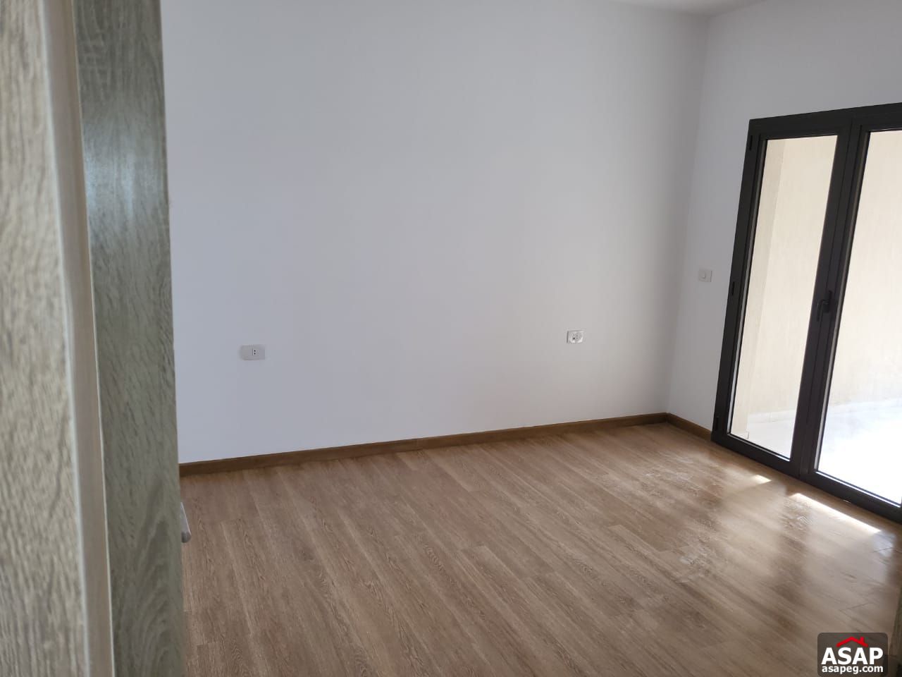 Apartment for Sale in Fifth Square Apartment for Sale in Fifth Square