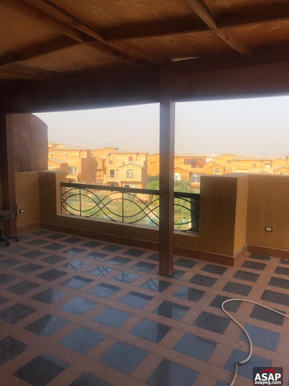 Twin House with Big Garden for Rent in Dyar Arco Twin House with Big Garden for Rent in Dyar Arco