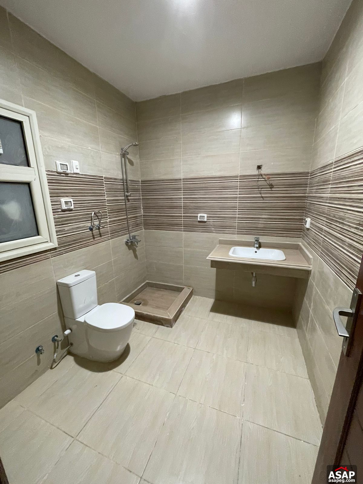 Apartment for Sale in Les Rois Apartment for Sale in Les Rois