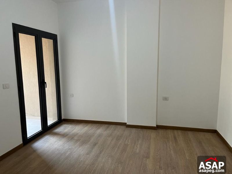 Ground Floor for Sale in Fifth Square Ground Floor for Sale in Fifth Square