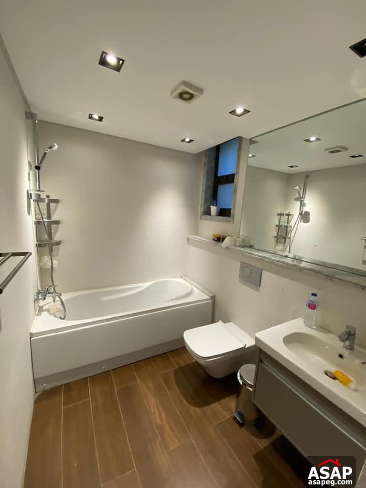 Duplex for Rent in Westown Duplex for Rent in Westown