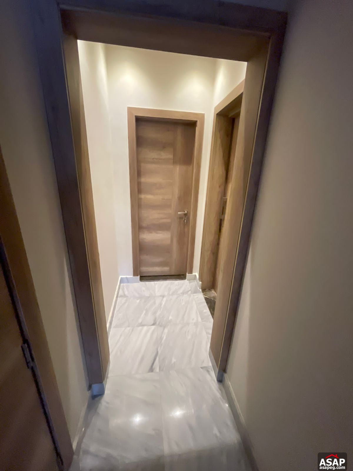 Studio with Garden for Sale in Regent's Park Studio with Garden for Sale in Regent's Park