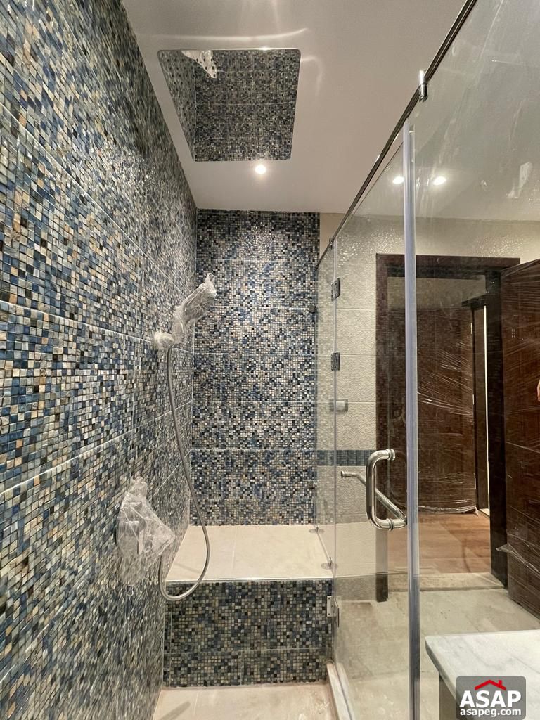 Duplex with Garden for Rent in Eastown