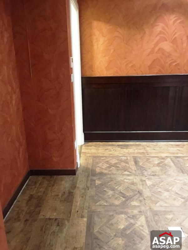 Villa with Private Pool in West Golf for Rent Villa with Private Pool in West Golf for Rent