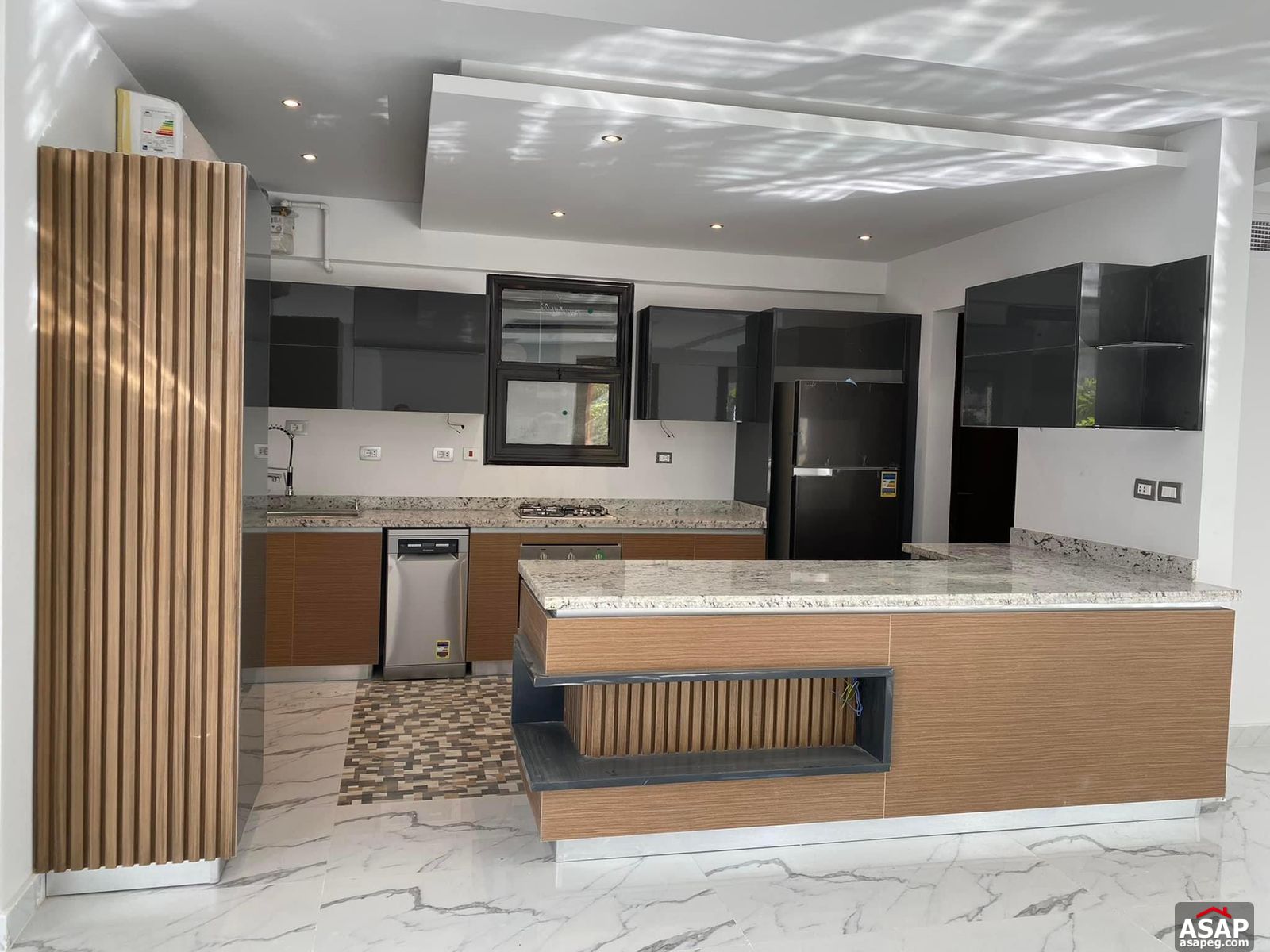 Duplex with Garden or Rent in Eastown