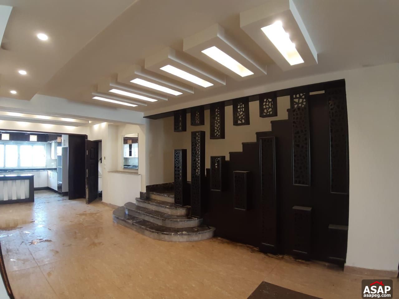 Villa for Rent in Hyde Park