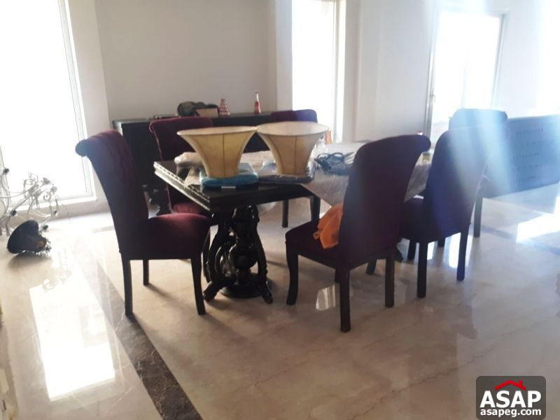 Villa for Rent in Sheikh Zayed