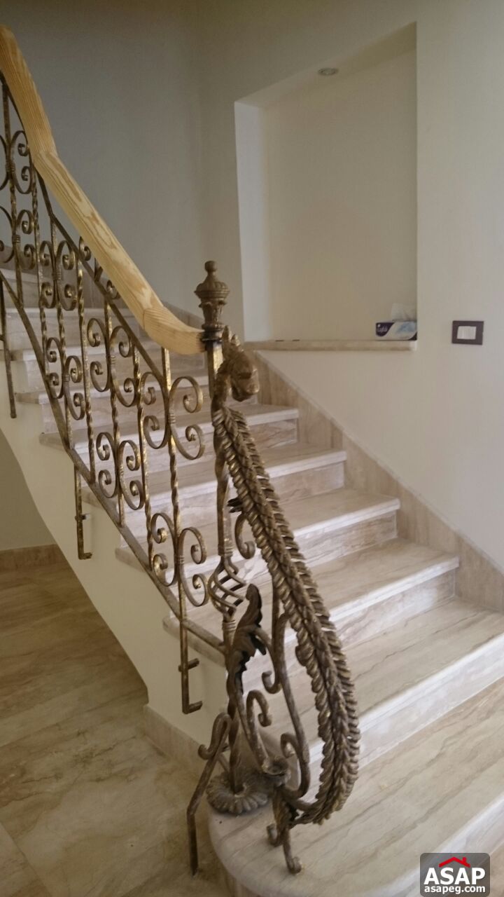 Twin House with Garden for Rent in Bellagio Twin House with Garden for Rent in Bellagio