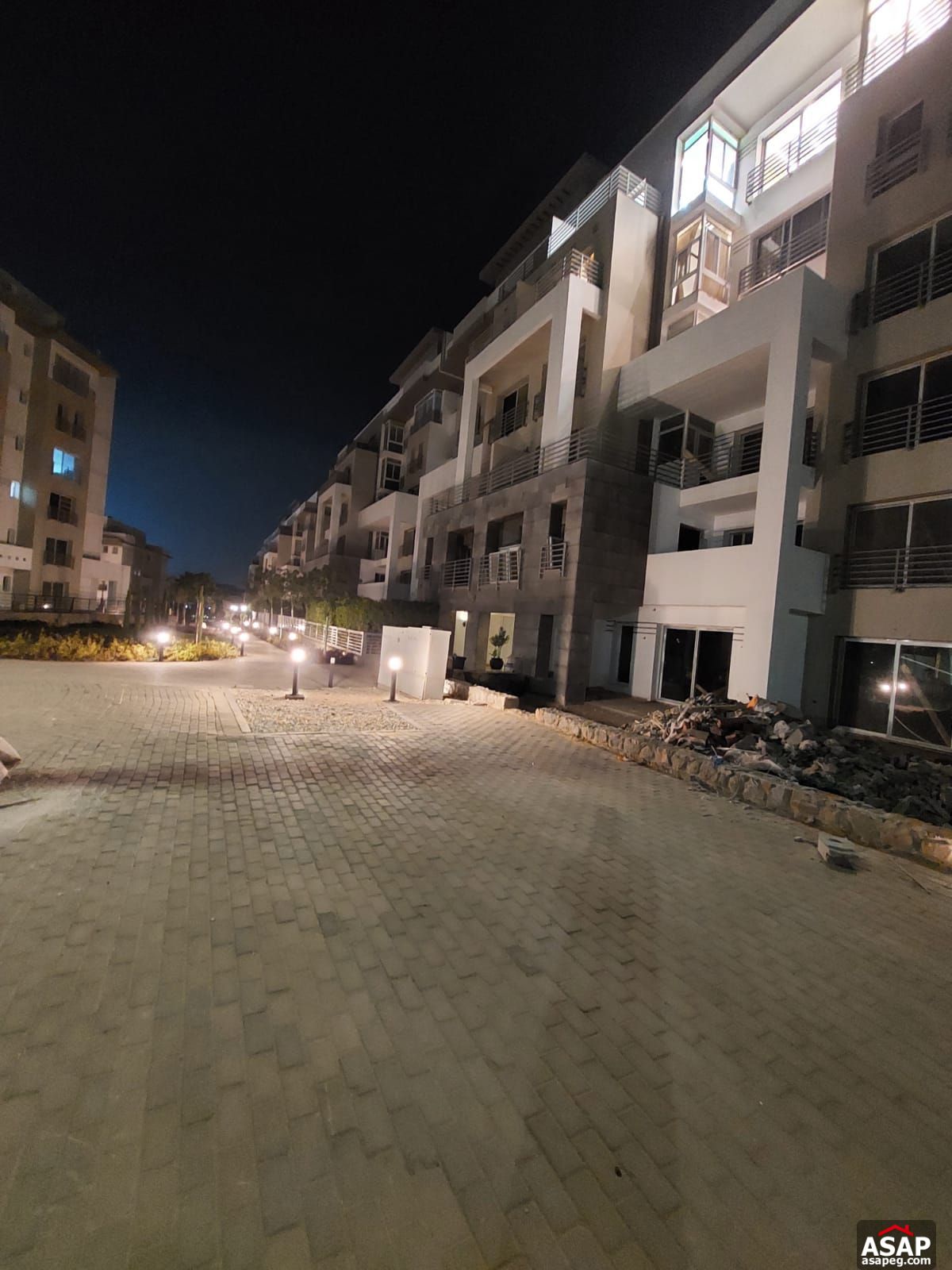 Apartment for Rent in Hyde Park Apartment for Rent in Hyde Park